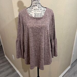 Signature‎ studio bell sleeve sweater size 1X